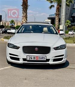 جاكوار XE